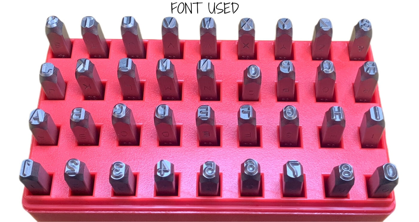 Personalised "I Love You More" Keychain: Discreet Romantic Gift