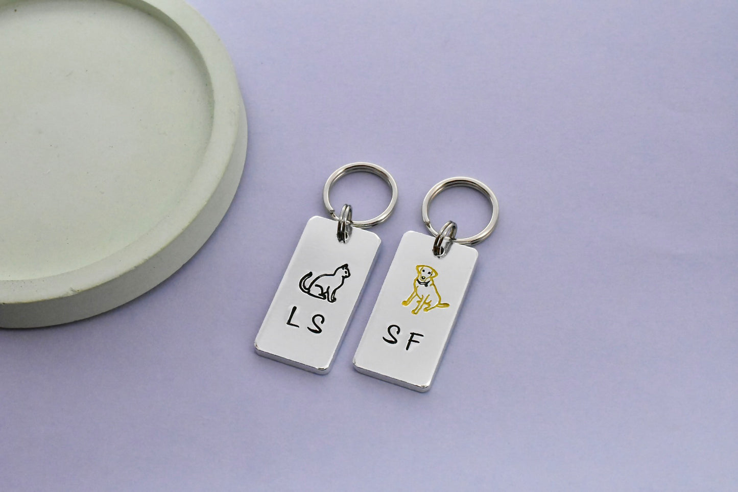 Personalised Black Cat vs Golden Retriever Keyring Set • Gift For Couples • Golden Retriever Boyfriend • Black Cat Girlfriend • BFF Gift