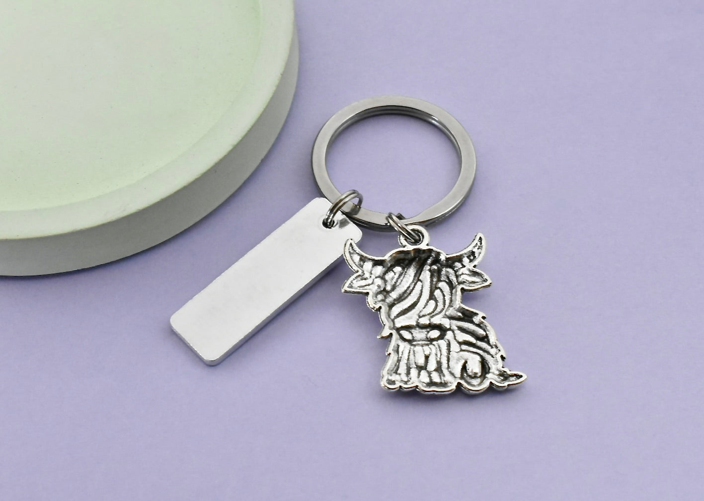 Personalised Highland Cow Keyring | Scottish Gift with Name | Heilan Coo