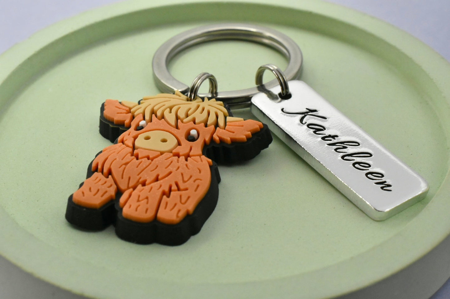 Personalised Highland Cow Keyring with Custom Name - Cute Cow Keychain Gift