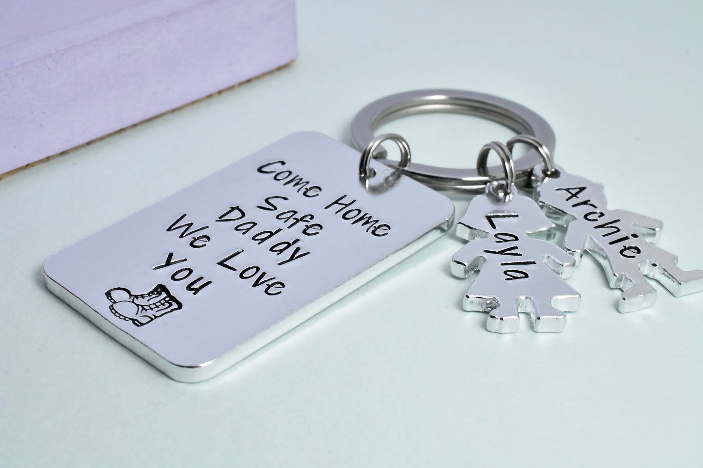 Come Home Safe Daddy Keyring • We Love You Keychain • Military Parent Gift • Army Dad • Navy/RAF Mum • Armed Forces Parent • Deployment Gift