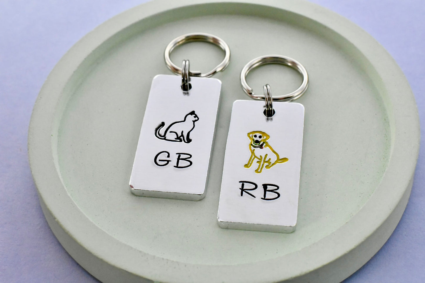 Personalised Black Cat vs Golden Retriever Keyring Set • Gift For Couples • Golden Retriever Boyfriend • Black Cat Girlfriend • BFF Gift
