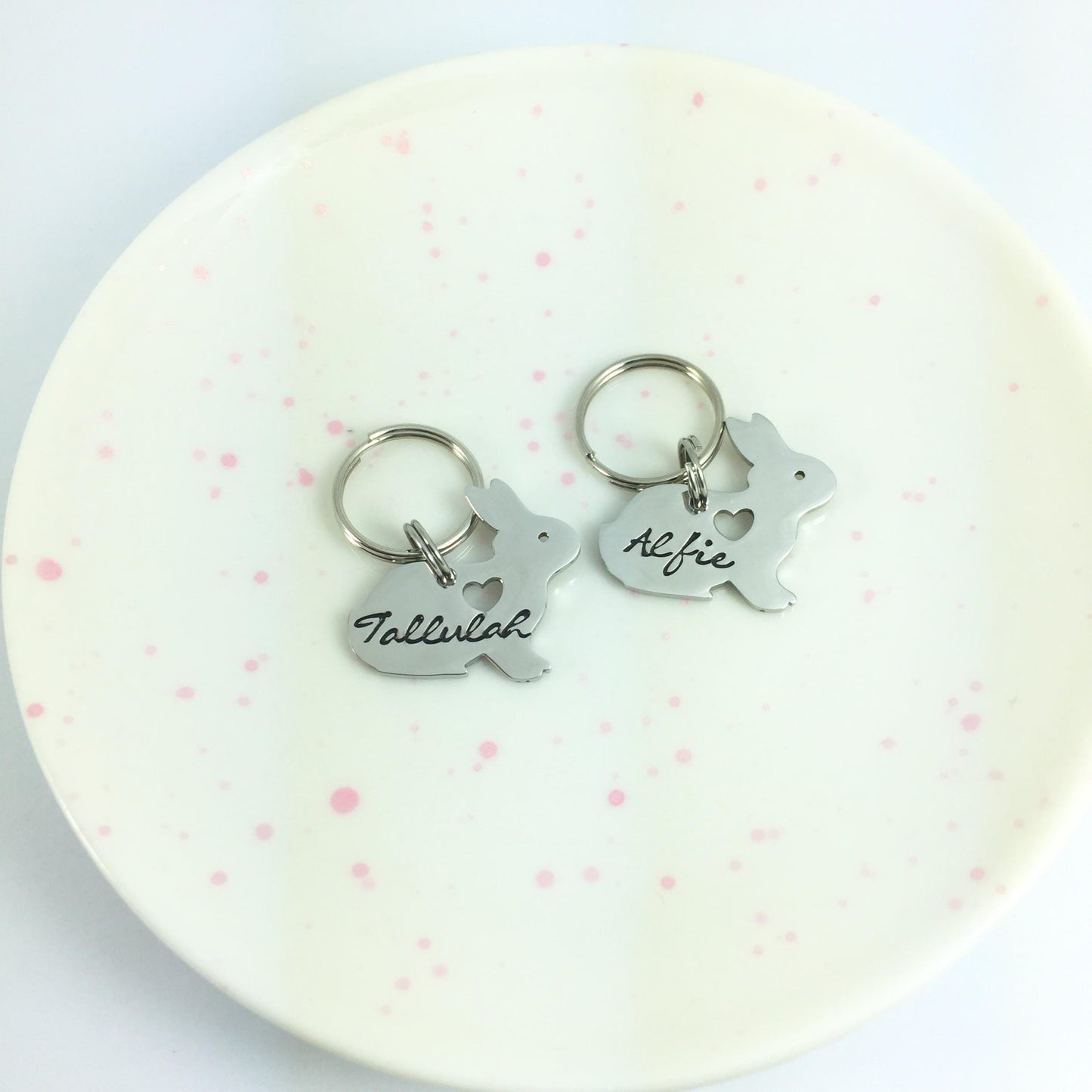 Small Rabbit Shaped Keyring • Personalised Bunny Charm • Pet Lover Key Ring • Pet Remembrance Keepsake • Pet Name • Rabbit Owner Gift